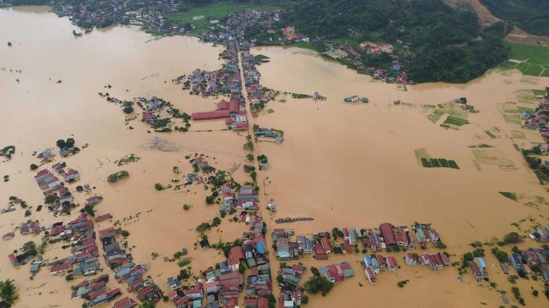 Lạng Sơn chìm trong biển nước. Ảnh: Nông Quốc Trọng. Anh 1.jpg