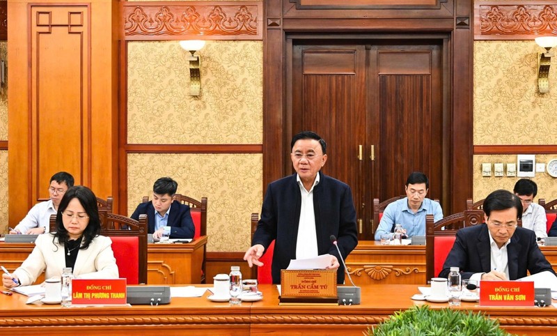 Thường trực Ban Bí thư Trần Cẩm Tú phát biểu tại phiên họp. Ảnh: Dangcongsan.gov.vn. Anh 1.jpg