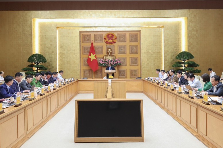 Thủ tướng nhấn mạnh các định hướng, quan điểm trong phát triển sàn dữ liệu tại Việt Nam. Ảnh: VGP. Anh 1.jpg