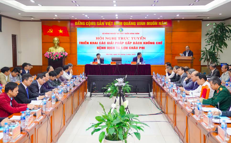 Thủ tướng Chính phủ Nguyễn Xuân Phúc phát biểu chỉ đạo hội nghị