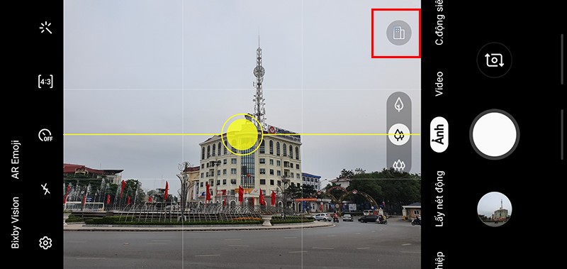 Galaxy S10 Plus tự động phát hiện bối cảnh và đưa ra tùy chỉnh tối ưu cho bức ảnh đó. Galaxy S10 Plus tự động phát hiện bối cảnh và đưa ra tùy chỉnh tối ưu cho bức ảnh đó.