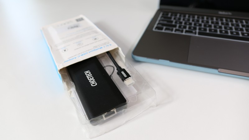 Bấm hai cạnh để chuyển đổi giữa các ảnh Bấm hai cạnh để chuyển đổi giữa các ảnh