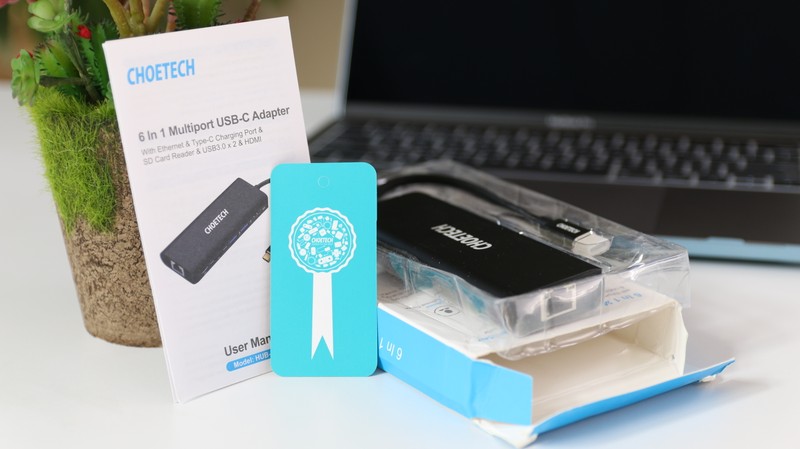 Bấm hai cạnh để chuyển đổi giữa các ảnh Bấm hai cạnh để chuyển đổi giữa các ảnh