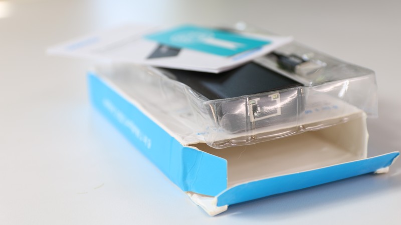 Bấm hai cạnh để chuyển đổi giữa các ảnh Bấm hai cạnh để chuyển đổi giữa các ảnh