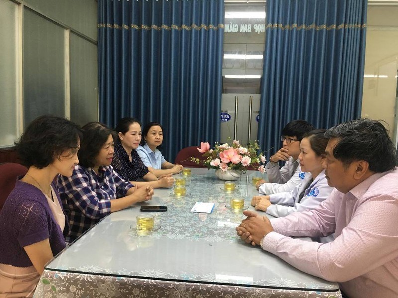 Sáng 21/11, lãnh đạo BV Từ Dũ đã có buổi tiếp xúc với lãnh đạo BV Nhi Đồng 1 về vụ nữ điều dưỡng bị người nhà bệnh nhân hành hung Sáng 21/11, lãnh đạo BV Từ Dũ đã có buổi tiếp xúc với lãnh đạo BV Nhi Đồng 1 về vụ nữ điều dưỡng bị người nhà bệnh nhân hành hung