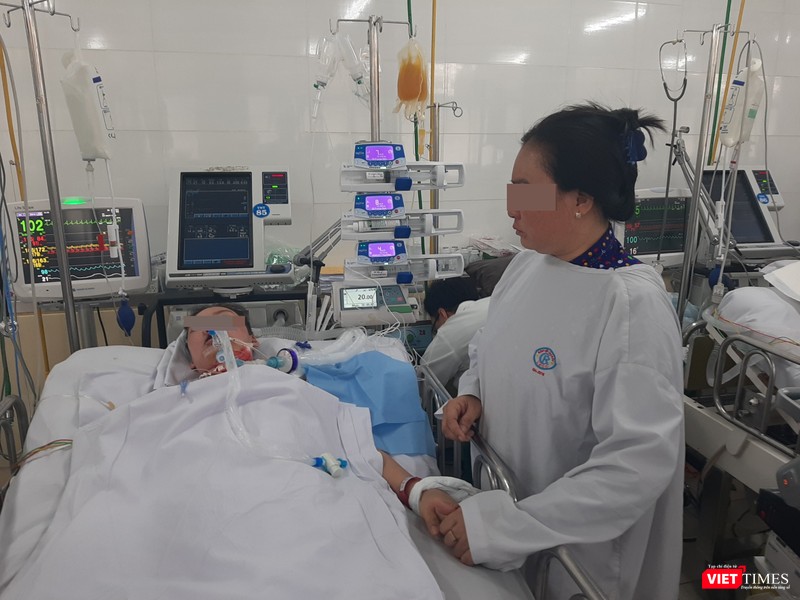 Bệnh nhân đang điều trị tại BV Chợ Rẫy Bệnh nhân đang điều trị tại BV Chợ Rẫy