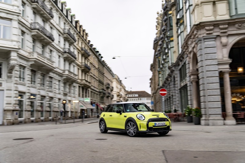 MINI 3 cửa MINI 3 Cửa.jpg