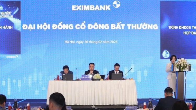 Đại hội cổ đông bất thường của Eximbank diễn ra sáng nay tại Hà Nội. Ảnh: Nhật Minh