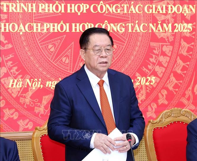 Ông Nguyễn Trọng Nghĩa Ủy viên Bộ Chính trị, Bí thư Trung ương Đảng, Trưởng ban Tuyên giáo và Dân vận Trung ương. Ảnh: TTXVN. 20-9 Nguyen Trong Nghia.jpg