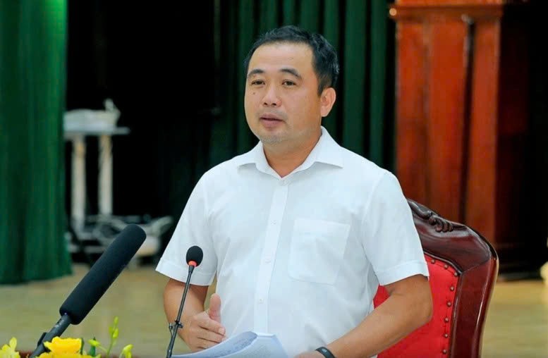 Thủ tướng giao quyền Bộ trưởng Bộ Nông nghiệp và Môi trường đối với ông Trần Đức Thắng. Ảnh: VGP. 18-7 ong Thang.jpg