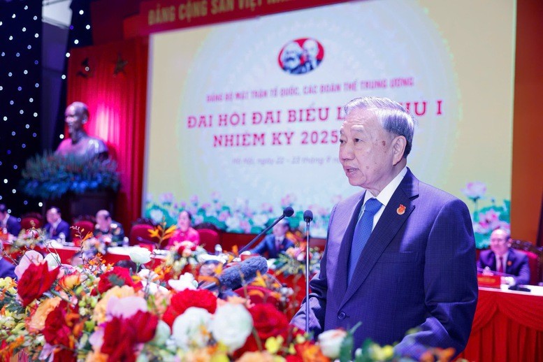 Tổng bí thư Tô Lâm dự và phát biểu tại Đại hội đại biểu Đảng bộ Mặt trận Tổ quốc (MTTQ), các đoàn thể Trung ương lần thứ I, nhiệm kỳ 2025-2030 - Ảnh: VGP/Nhật Bắc. 23-9 TBT To Lam.jpg