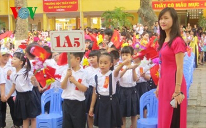 Hà Nội tuyển dụng giáo viên có hộ khẩu ở Thủ đô hoặc thủ khoa