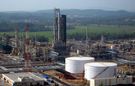 Nhà máy lọc dầu. Nhà máy lọc dầu.