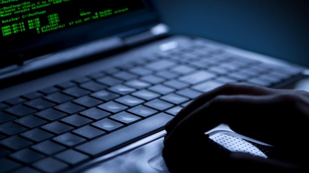 Trong góc tối Internet, có những người hùng thầm lặng đang tận diệt khủng bố