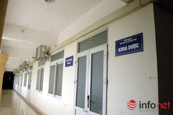 Cơ sở của trường ĐH Kinh doanh và Công nghệ HN đã sẵn sàng chào đón sinh viên. Cơ sở của trường ĐH Kinh doanh và Công nghệ HN đã sẵn sàng chào đón sinh viên.