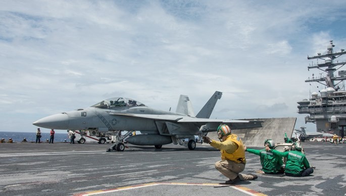 Clip quy trình lắp ráp máy bay chiến đấu F/A-18 của Mỹ ảnh 1 Clip quy trình lắp ráp máy bay chiến đấu F/A-18 của Mỹ ảnh 1