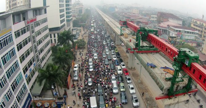 Bên cạnh cáccơ sở công nghiệp gây ô nhiễm, trong năm 2016, Hà Nội cũng sẽ di dời các bệnh viện, cơ sở giáo dục đại học và các cơ quan khỏi nội thành. Ảnh minh họa.