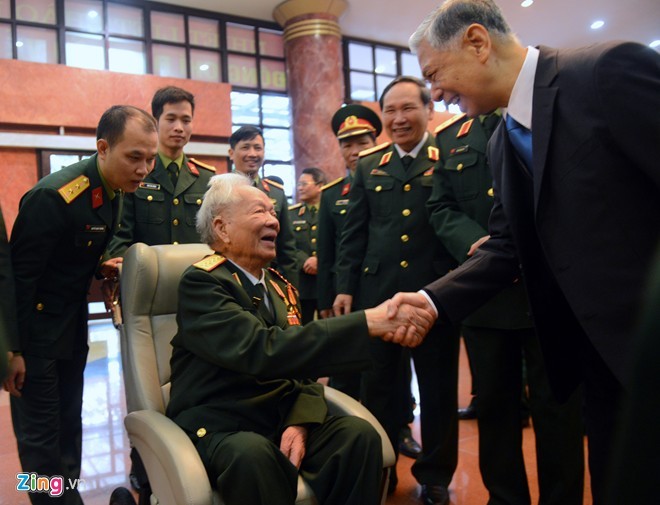 Đại tướng Ngô Xuân Lịch: 'Không để rơi vào bẫy của nước lớn'