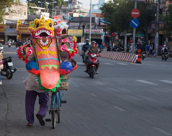 Xe lân bán dạo- Ảnh: Sơn Khôi
