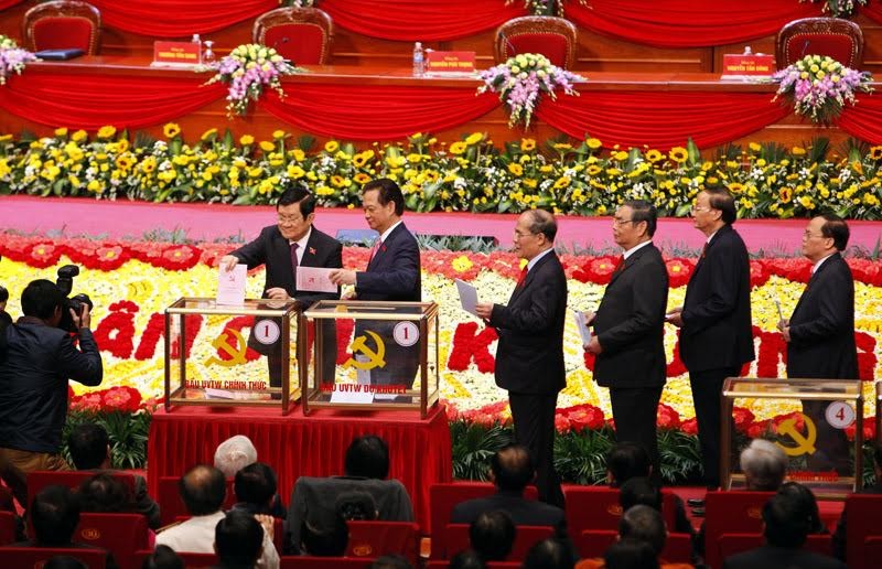 Lãnh đạo Đảng, Nhà nước bỏ phiếu tại Đại hội 12.Ảnh: Phạm Hải Lãnh đạo Đảng, Nhà nước bỏ phiếu tại Đại hội 12.Ảnh: Phạm Hải