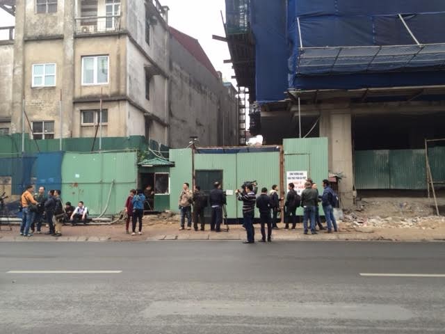 Cưỡng chế toàn bộ sai phạm nhà 8B Lê Trực ảnh 3 Cưỡng chế toàn bộ sai phạm nhà 8B Lê Trực ảnh 3