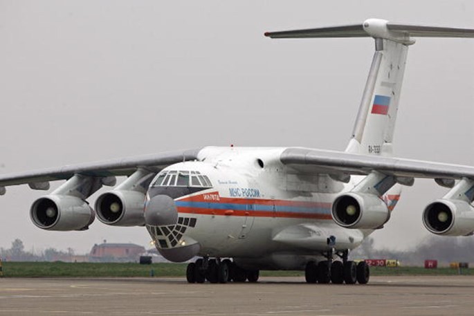 Một máy bay vận tải Il-76 của Nga - Ảnh: AFP