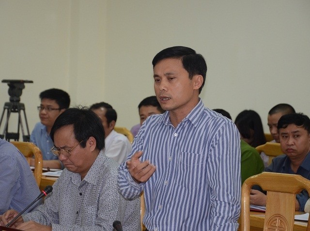 Phó Giám đốc Sở NN&PTNN Thừa Thiên Huế đặt nghi vấn về tàu nước ngoài.