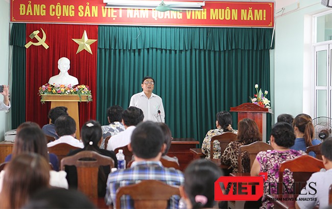  Chiều 29/4, tại Âu thuyền Thọ Quang (Đà Nẵng), lãnh đạo Sở NN và PTNT đã tổ chức đối thoại với ngư dân, tiểu thương, các nhà hàng kinh doanh mặt hàng thủy hải sản