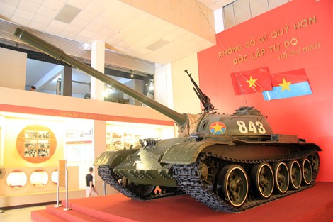 Hai chiếc xe tăng đầu tiên tiến vào Dinh Độc Lập giờ ra sao? ảnh 2 Hai chiếc xe tăng đầu tiên tiến vào Dinh Độc Lập giờ ra sao? ảnh 2