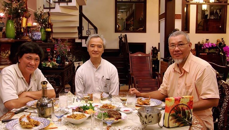 GS Ngô Vĩnh Long (ngồi giữa) nhận định: "Việt Nam có vị trí quan trọng trong bản đồ chiến lược của Mỹ tại Biển Đông GS Ngô Vĩnh Long (ngồi giữa) nhận định: "Việt Nam có vị trí quan trọng trong bản đồ chiến lược của Mỹ tại Biển Đông