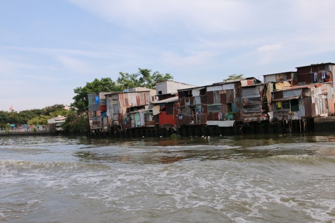 Bí thư Thăng muốn “giải quyết dứt điểm tình trạng nhà ổ chuột” ảnh 1 Bí thư Thăng muốn “giải quyết dứt điểm tình trạng nhà ổ chuột” ảnh 1