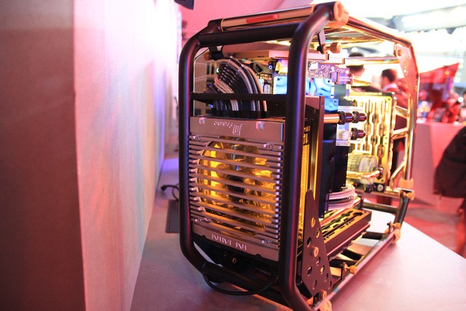 Chiêm ngưỡng những dàn máy độ cực khủng tại Computex 2017 ảnh 16 Chiêm ngưỡng những dàn máy độ cực khủng tại Computex 2017 ảnh 16