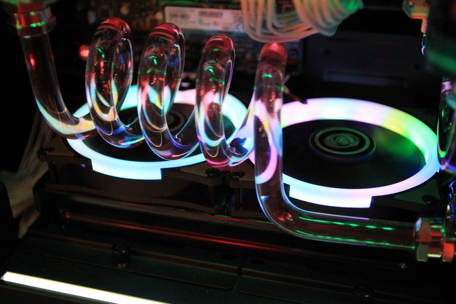 Chiêm ngưỡng những dàn máy độ cực khủng tại Computex 2017 ảnh 18 Chiêm ngưỡng những dàn máy độ cực khủng tại Computex 2017 ảnh 18