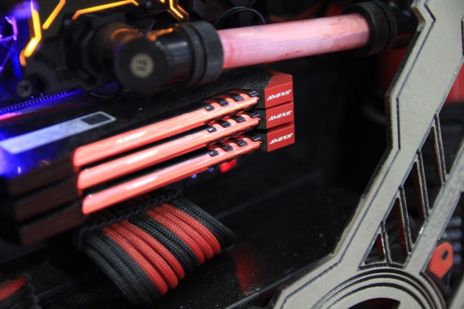 Chiêm ngưỡng những dàn máy độ cực khủng tại Computex 2017 ảnh 9 Chiêm ngưỡng những dàn máy độ cực khủng tại Computex 2017 ảnh 9