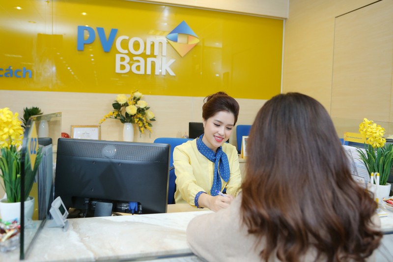  PVcomBank tri ân KH nữ nhân ngày 8/3