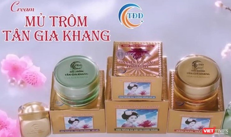 Sản phẩm cream mủ trôm Tân Gia Khang bị buộc thu hồi. 