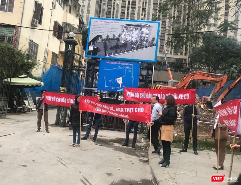 Cư dân Home city tố chủ đầu tư "treo đầu dê, bán thịt chó" Cư dân Home city tố chủ đầu tư "treo đầu dê, bán thịt chó"