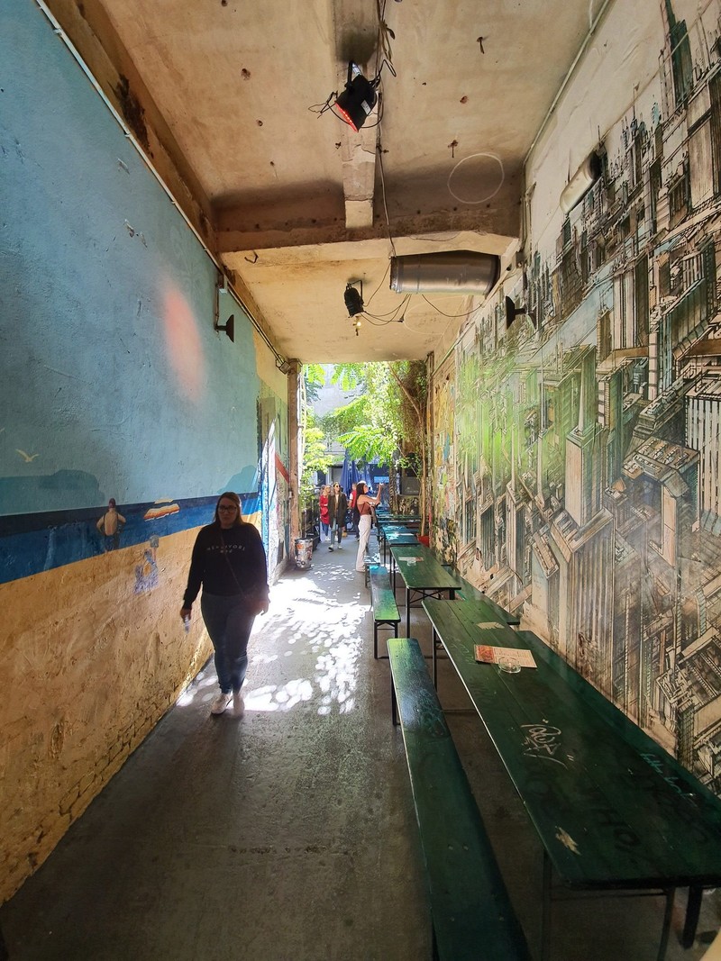 Ảnh chụp góc rộng (Ảnh: Android Authority) Ảnh chụp góc rộng (Ảnh: Android Authority)