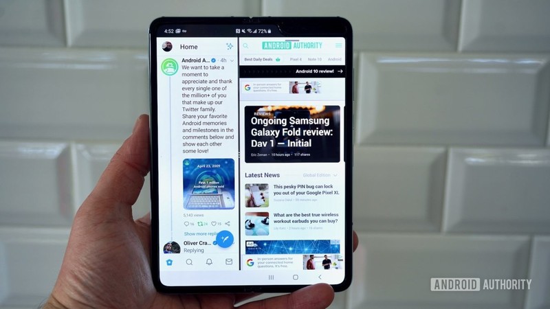 Khả năng đa nhiệm trên chiếc Samsung Galaxy Fold là rất tốt (Ảnh: Android Authority) Khả năng đa nhiệm trên chiếc Samsung Galaxy Fold là rất tốt (Ảnh: Android Authority)