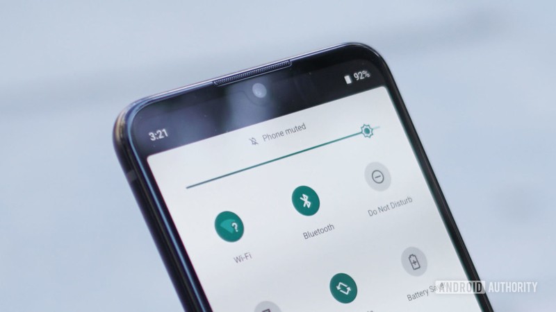 Dung lượng pin trên chiếc Motorola One Zoom là rất tốt (Ảnh: Android Authority)