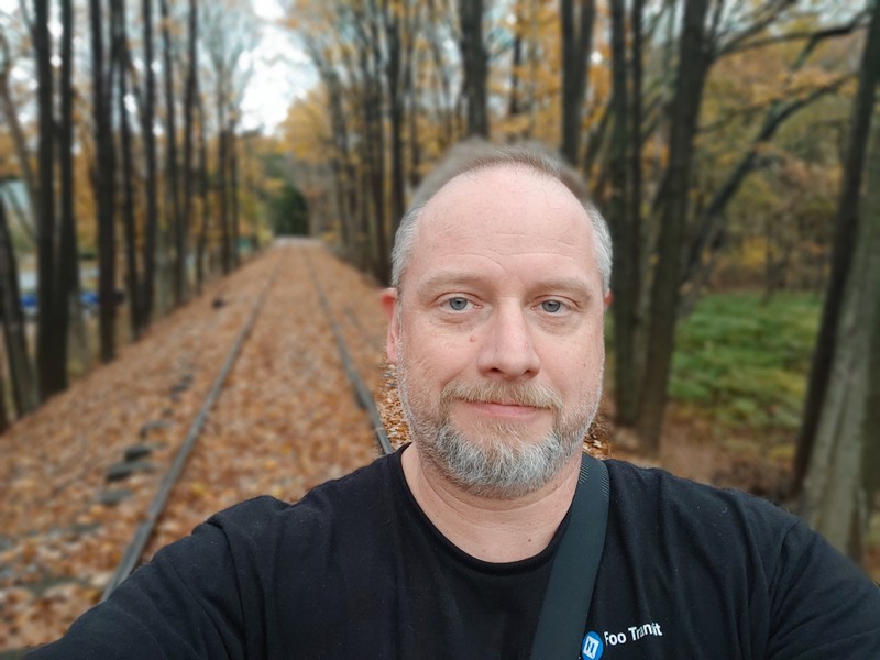 Khả năng xóa phông "mù mịt" (Ảnh: Android Authority) Khả năng xóa phông "mù mịt" (Ảnh: Android Authority)