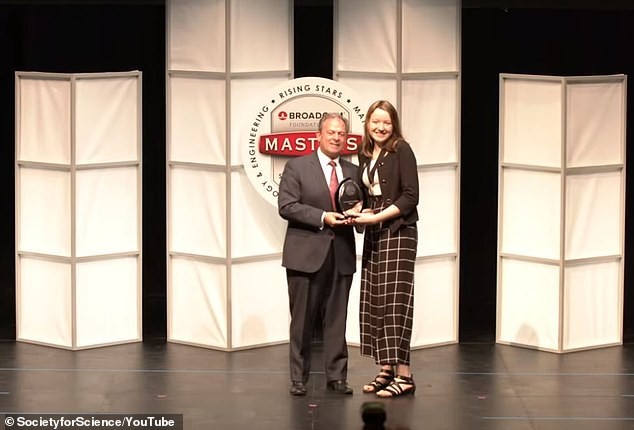 Gassler rất bất ngờ khi biết mình được nhận giải thưởng (Ảnh: Dailymail) Gassler rất bất ngờ khi biết mình được nhận giải thưởng (Ảnh: Dailymail)