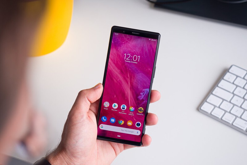 Doanh số bán những chiếc Xperia của Sony chưa có dấu hiệu tiến triển (Ảnh: Phonearena)