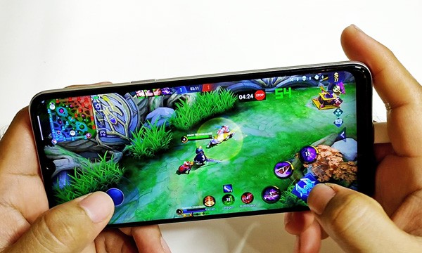 Realme 6i đem đến trải nghiệm chơi game mượt mà (Ảnh: Pinoytech) Realme 6i đem đến trải nghiệm chơi game mượt mà (Ảnh: Pinoytech)