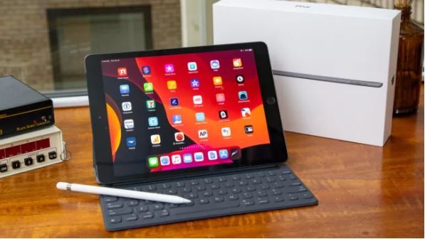iPad 10.2 inch 2019 (Ảnh: Techradar) iPad 10.2 inch 2019 (Ảnh: Techradar)