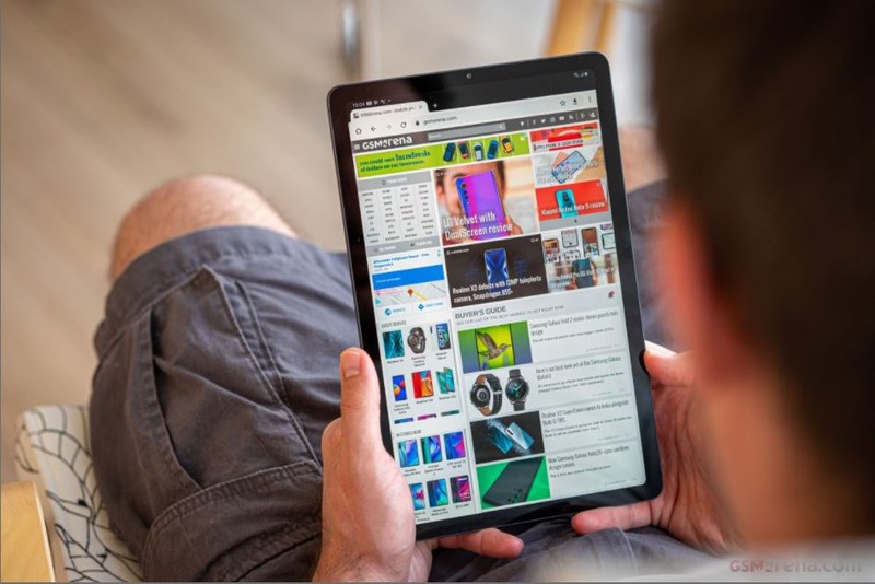 Samsung Galaxy Tab S6 Lite sở hữu màn hình với tỉ lệ 5:3 (Ảnh: GSMarena) Samsung Galaxy Tab S6 Lite sở hữu màn hình với tỉ lệ 5:3 (Ảnh: GSMarena)