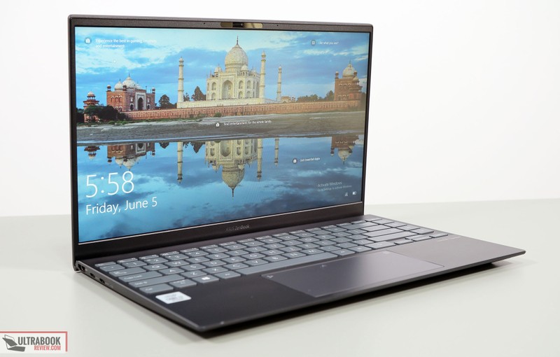 Màu sắc hiển thị trên Asus Zenbook 14 UX425 vô vùng chính xác (Ảnh: Ultrabook Reviews)