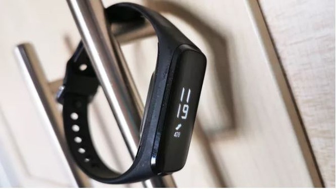 Samsung Galaxy Fit e (Ảnh: Tech Radar) Samsung Galaxy Fit e (Ảnh: Tech Radar)