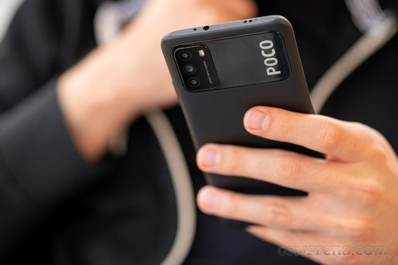 POCO M3 có thời lượng pin khủng (ẢNh: GSM Arena) POCO M3 có thời lượng pin khủng (ẢNh: GSM Arena)