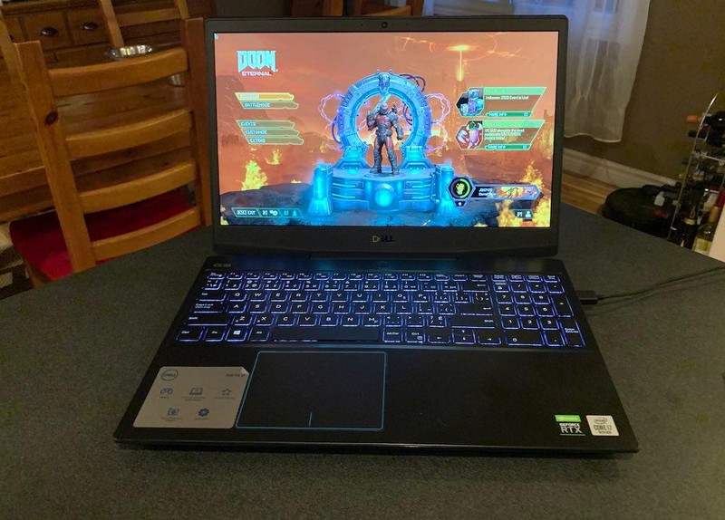 Hệ thống bàn phím được tích hợp đèn nổi bật (Ảnh: Laptop Media) Hệ thống bàn phím được tích hợp đèn nổi bật (Ảnh: Laptop Media)